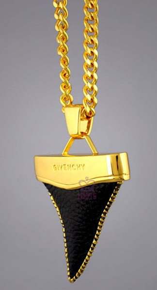 Collana Givenchy Modello 4